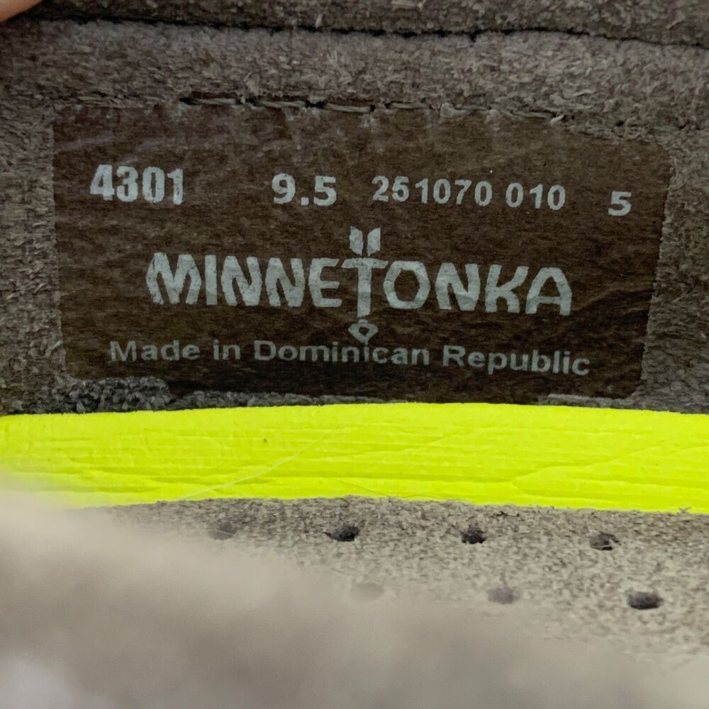 Minnetonka Moccasins Size 9.5 Gray Suede Hard Sole Fringe Slip On Casual Shoes - Picture 15 of 16